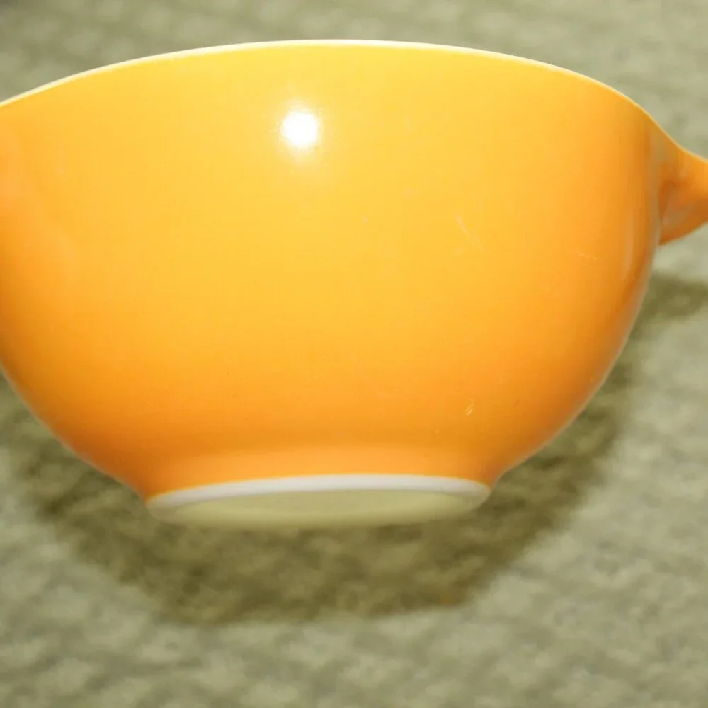 Set of 3 Vtg 1960's Pyrex Town & Country Cinderella Mixing Bowls 444, 443, 442